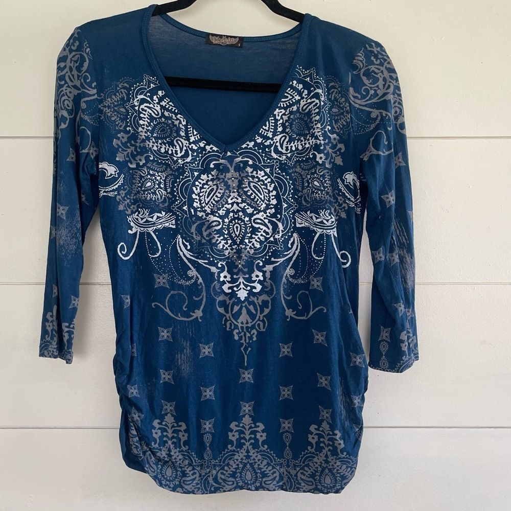 Vanilla Sugar Blue Y2K Graphic Tee 90s